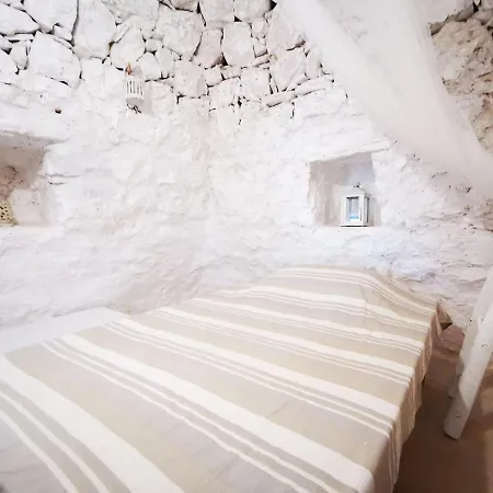 Trullo Salento A 2 Passi Dal Mare - Apulia Dom wakacyjny