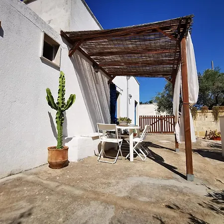 Trullo Salento A 2 Passi Dal Mare - Apulia