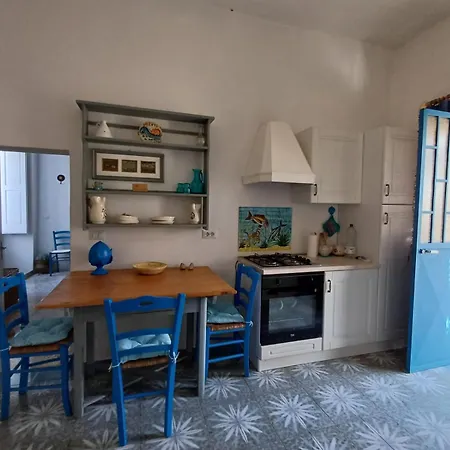 Trullo Salento A 2 Passi Dal Mare - Apulia 펜션 Capilungo