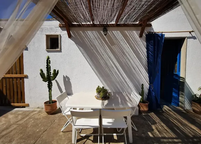 Trullo Salento A 2 Passi Dal Mare - Apulia 펜션 *