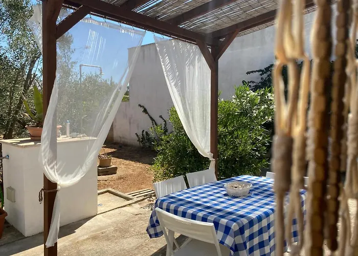 Feriehus Trullo Salento A 2 Passi Dal Mare - Apulia